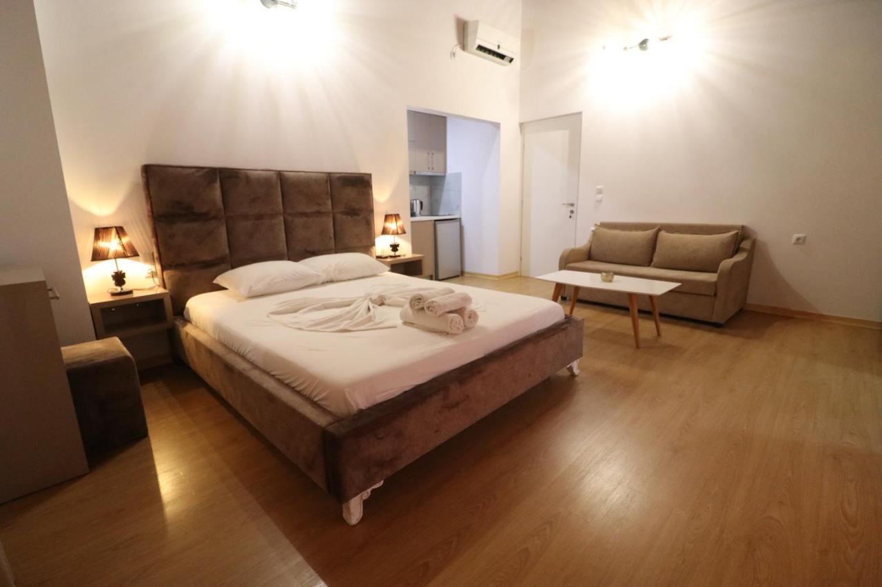 Lido Apartments Химара Экстерьер фото