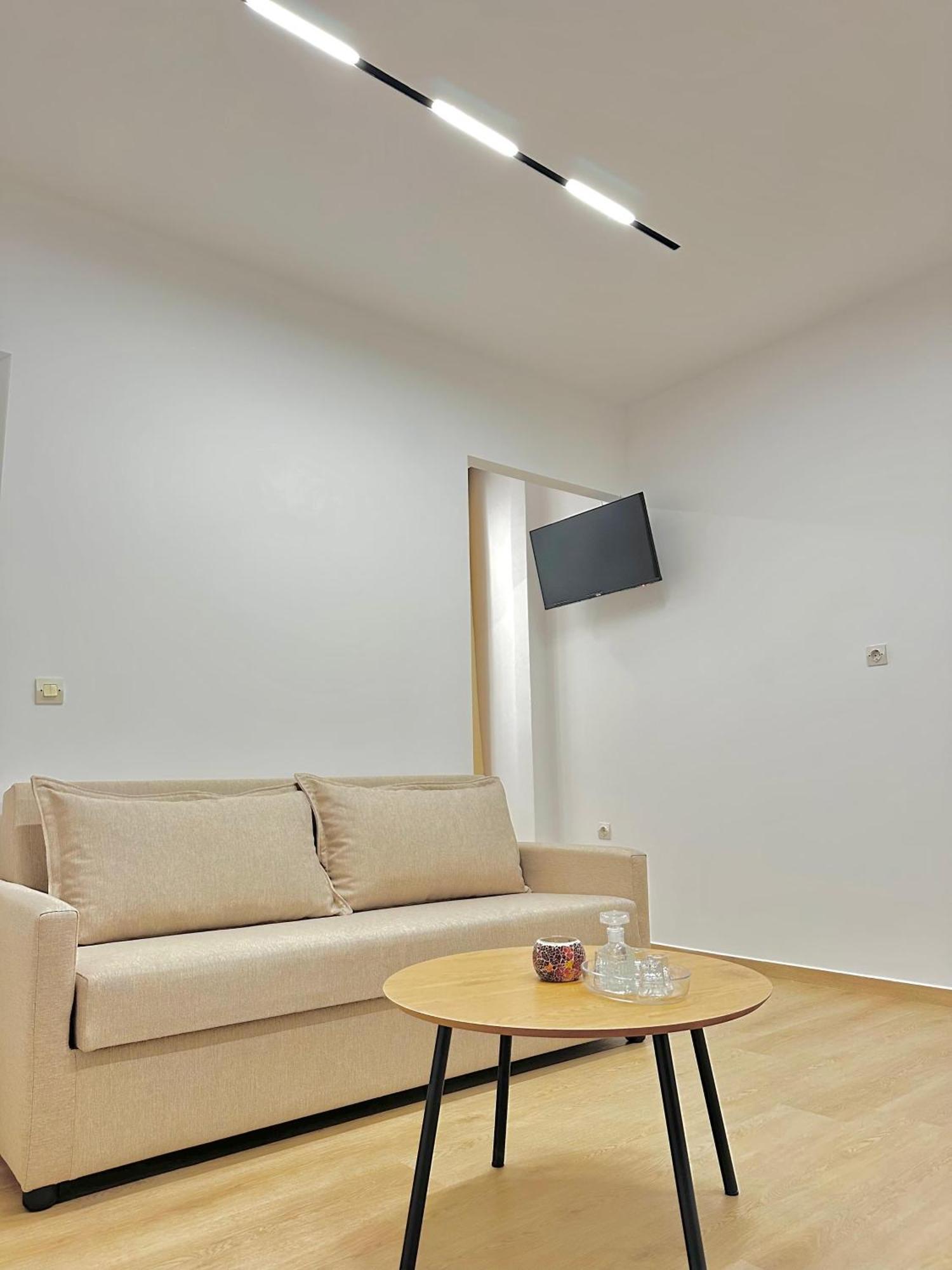 Lido Apartments Химара Экстерьер фото